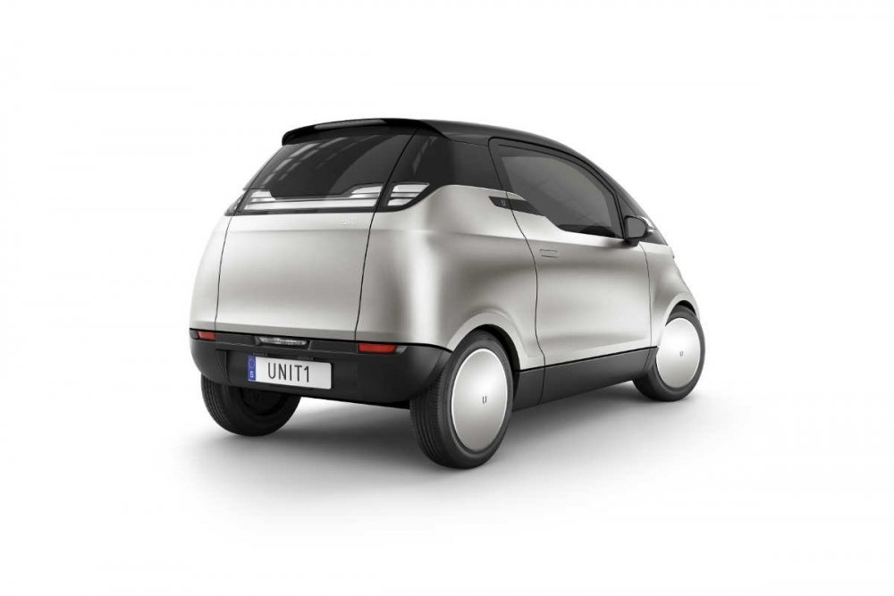 Uniti One-Rear-1-red.jpg