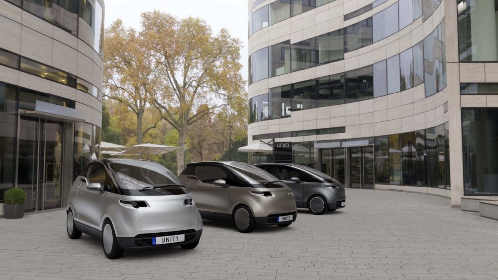 Uniti-One-new-three-cars-red.jpg