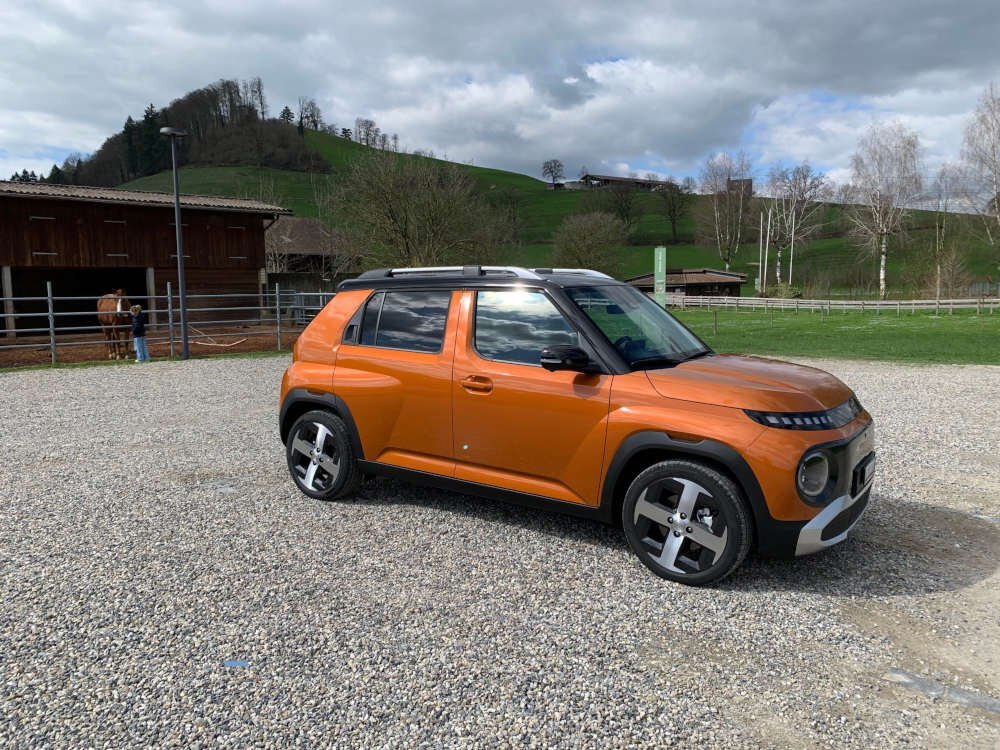 hyundai-inster-vertex-sideview2.jpg